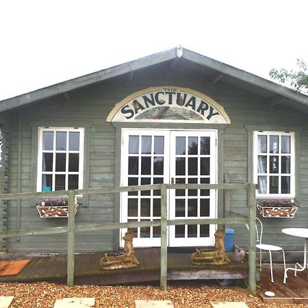 Owls Nest Log Cabin Morpeth Exterior foto
